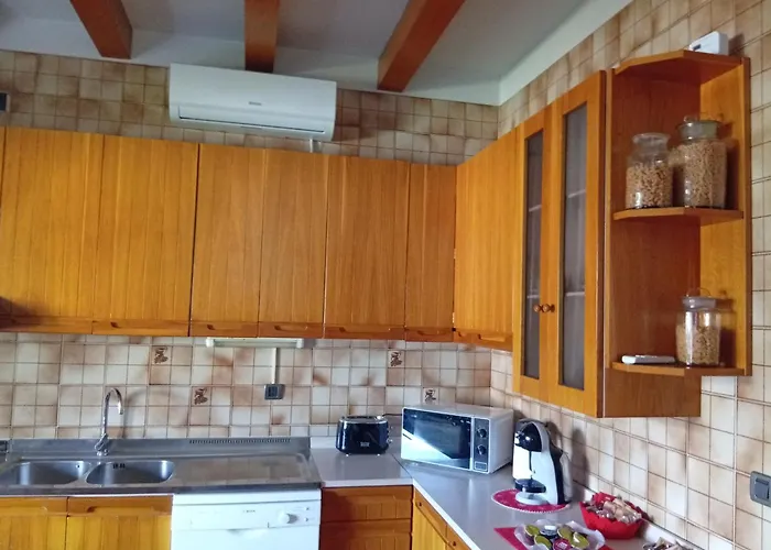 Casa Tra Le Vigne * Mombercelli
